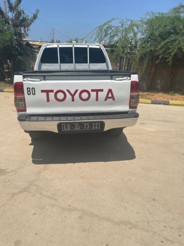 Venda TOYOTA HILUX