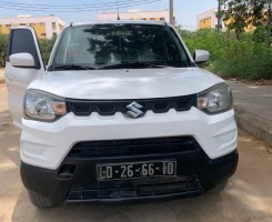 A venda Vendo Suzuki Spresso Limpo