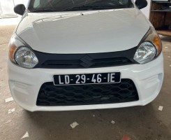 A venda Suzuki alto