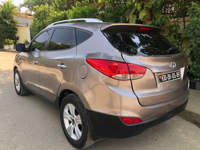 Venda HYUNDAI TUCSON IX 35