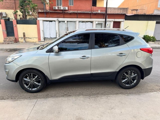 Venda HYUNDAI TUCSON SÉRIE FU