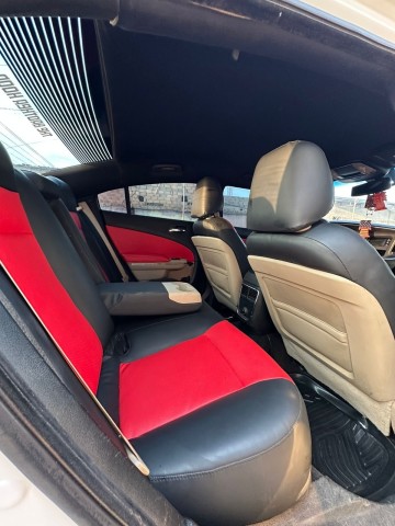 Venda Dodge charger v6 selado