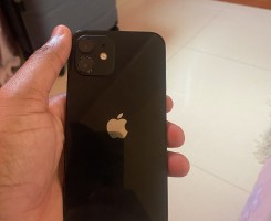 A venda IPhone 12 normal