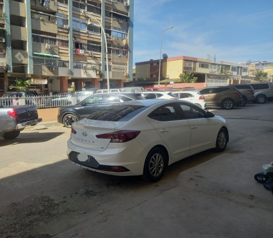 Venda Hyundai Avante 2020