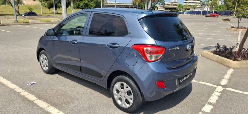 Venda HYUNDAI GRANDE I10 COSAL LIMPO 1.2