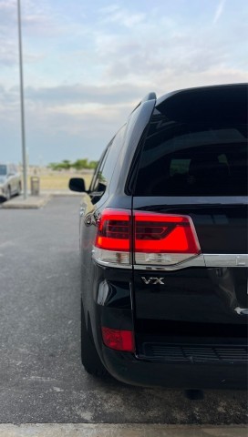 Venda TOYOTA LAND CRUISER VX V8 2020 GENUÍNO