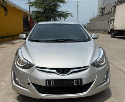 A venda Vendo Hyundai Elantra Limpo