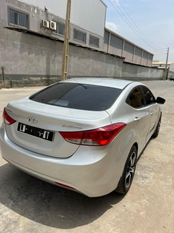 Venda Vendo Hyundai Elantra Limpo