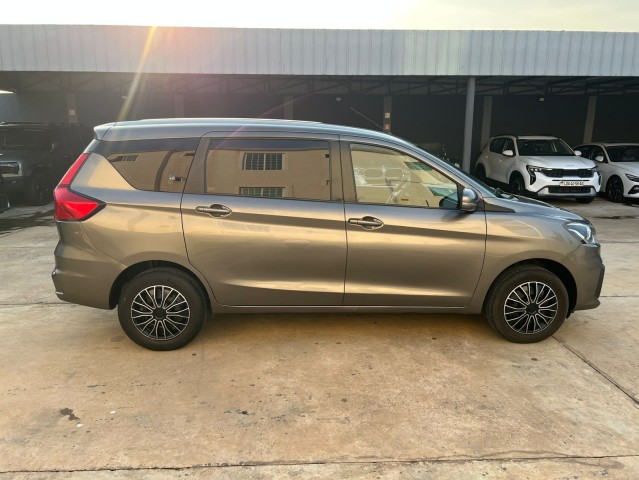 Venda SUZUKI ERTIGA