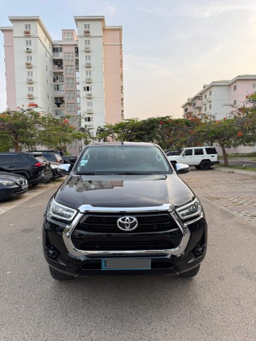 Venda TOYOTA HILUX SR5 2022 V6 FULL OPTION