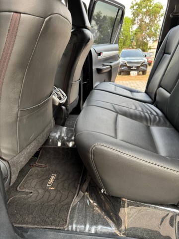 Venda TOYOTA HILUX SR5 2022 V6 FULL OPTION