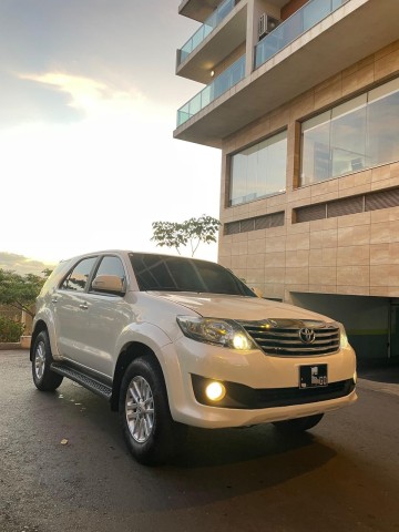 Venda Toyota Fortuner