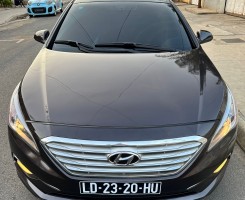 A venda HYUNDAI SONATA
