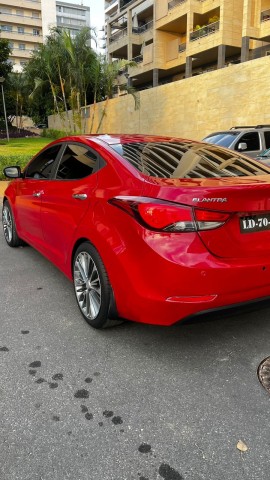 Venda HYUNDAI ELANTRA