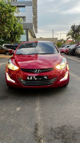 Venda HYUNDAI ELANTRA