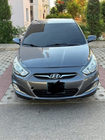 Venda Vendo Hyundai Accent Limpo