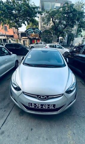 Venda HYUNDAI ELANTRA