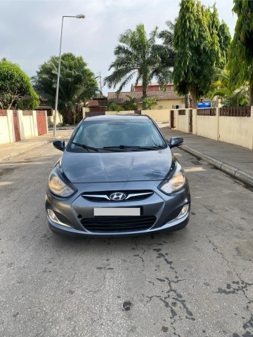 Venda Vendo Hyundai Accent Limpo