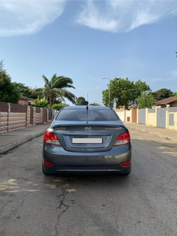Venda Vendo Hyundai Accent Limpo