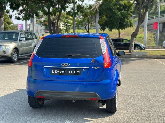 Venda Ford figo manual limpo