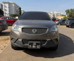 A venda Sangyong korando limpo automático gasolina