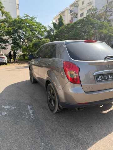 Venda Sangyong korando limpo automático gasolina