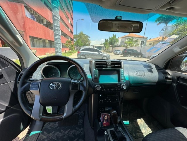 Venda Toyota Prado limpo
