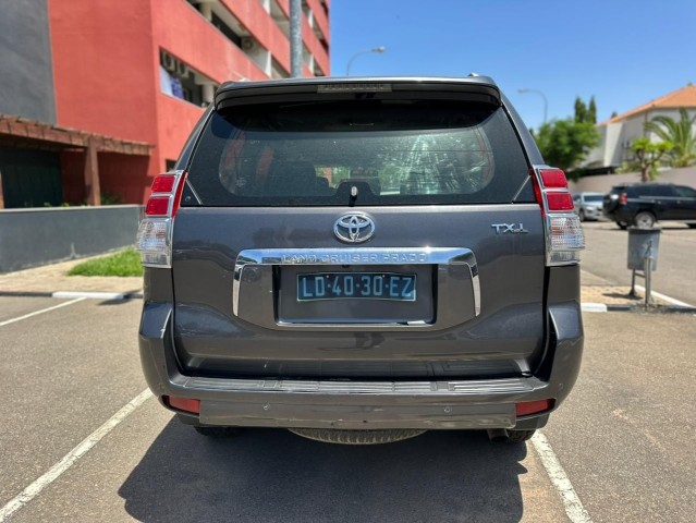 Venda Toyota Prado limpo