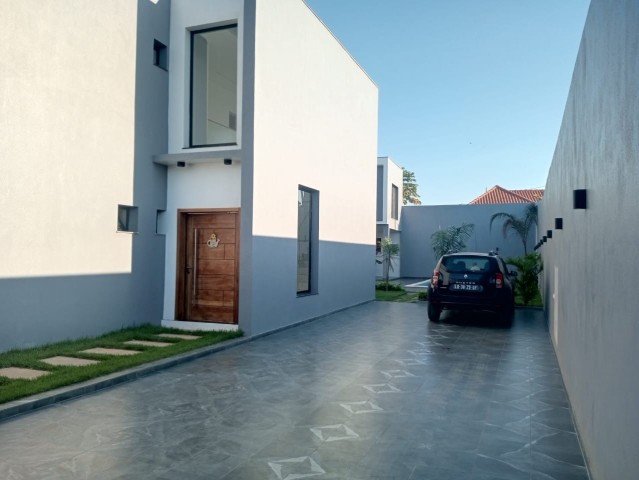 Venda Vivenda v7 à venda Benfica