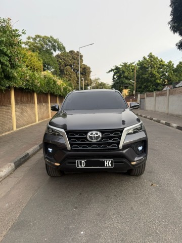 Venda TOYOTA FORTUNER