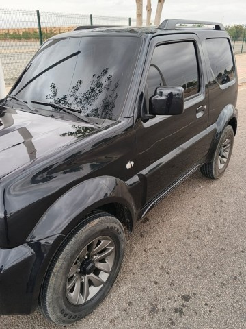 Venda SUZUKI JIMMY COM RESPIRADOR SÉRIE GS