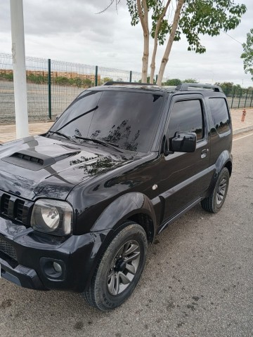 Venda SUZUKI JIMMY COM RESPIRADOR SÉRIE GS