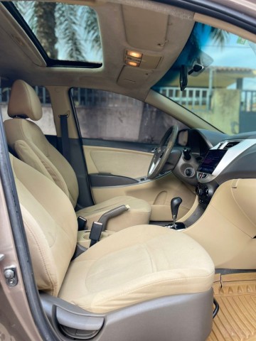 Venda HYUNDAI ACCENT 1.6