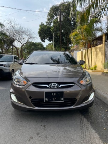 Venda HYUNDAI ACCENT 1.6