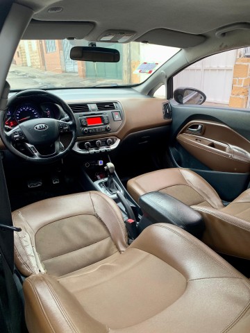 Venda Vendo Kia Rio Limpo