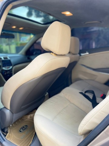 Venda HYUNDAI ACCENT 1.6 FULL OPTION SÉRIE EU