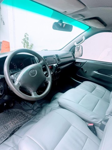 Venda TOYOTA HIACE QUADRADINHO 2KD SÉRIE FW PINTURA DE ORIGEM