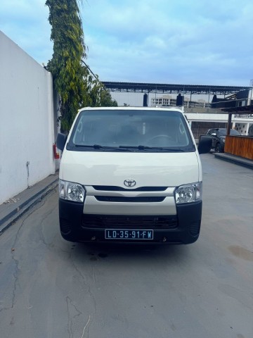 Venda TOYOTA HIACE QUADRADINHO 2KD SÉRIE FW PINTURA DE ORIGEM