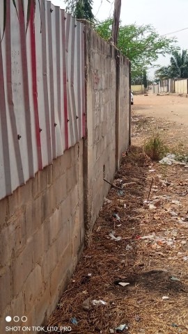 Venda Casa inacabada 50/28