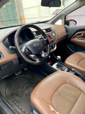 Venda Vendo Kia Rio Limpo