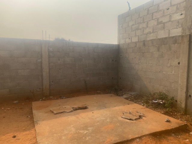 Venda Vende-se esta casa.