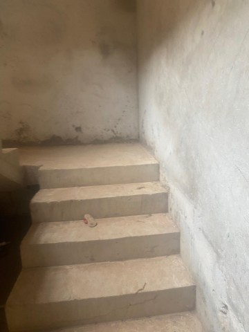 Venda Vende-se esta casa.