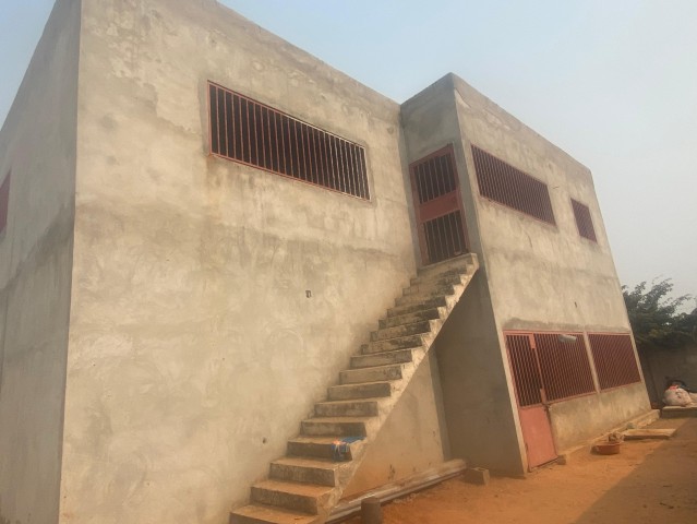 Venda Vende-se esta casa.