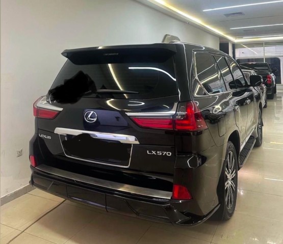 Venda LEXUS 570s 2019 FULL OPTION V8