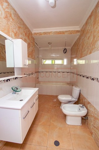 Venda VIVENDA V6 DE ALTO PADRÃO À VENDA BENFICA (RUA DO BFA) | LUANDA