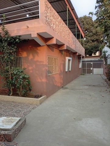 Venda VIVENDA V4 À VENDA MORRO BENTO | LUANDA