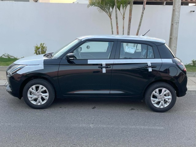 Venda SUZUKI SWIFT ÚLTIMO MODELO ZERO KM