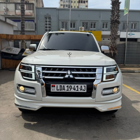 Venda MITSUBISHI PAJERO | 3.8