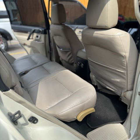 Venda MITSUBISHI PAJERO SEMI NOVO