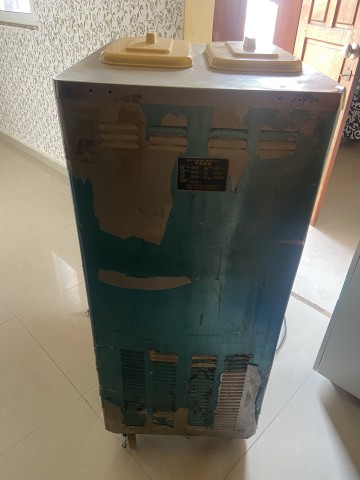 Venda Máquina de gelado a venda